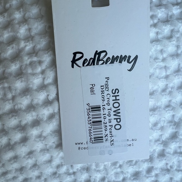 Pearl beaded Women's Top NEW - Picture 5 of 6